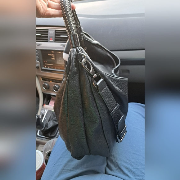 Kenneth Cole New York • Black Leather Oversized Bag Hobo Silvertone Stud Handle - Picture 7 of 13